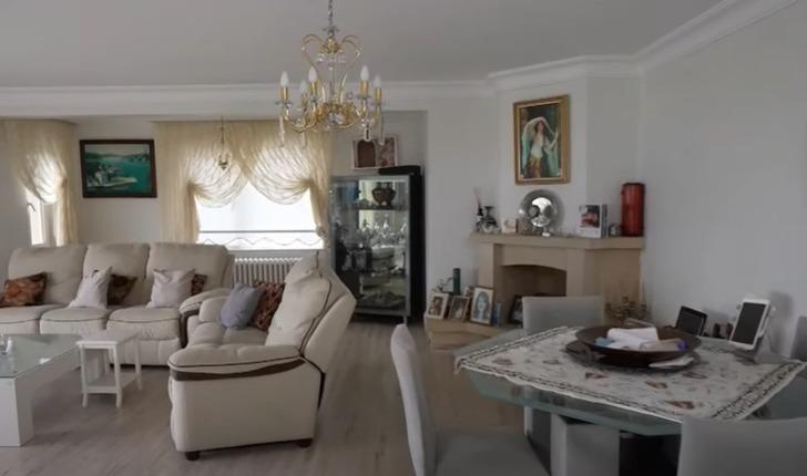 Popstar'a damga vurmuştu! Aydan Kaya Sarıyer'deki 6+1 odalı lüks evinin kapılarını Evrim Akın'a açtı! Hem deniz hem orman manzaralı...  G4