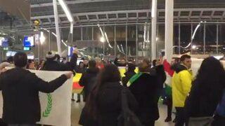 PKK yandaşları tren istasyonunu işgal etti