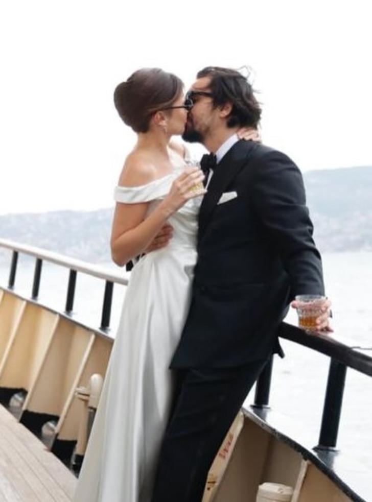 Alina Boz'un Rus annesini görenler çok şaşırdı! 'Annesi değil ablası gibi'  G2