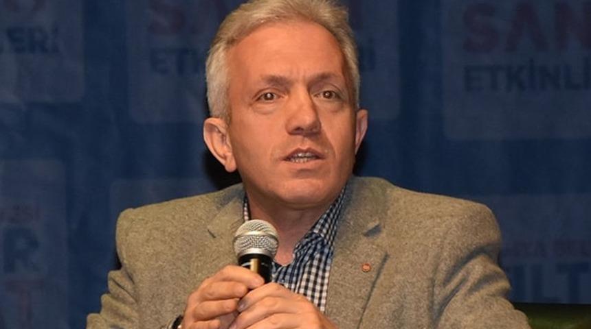 Bu ülkenin kadınlarına durmadan hakaret eden 'profesör' dur durak bilmiyor! Ebubekir Sofuoğlu'na 4. soruşturma