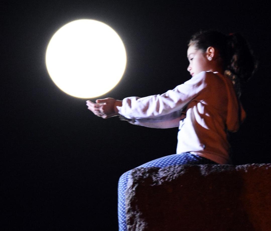 Y&uuml;zyılın en uzun Kanlı Ay Tutulması i&ccedil;in geri sayım 