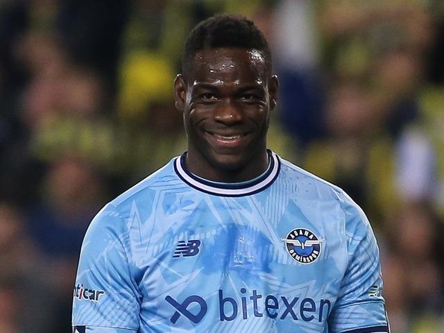 Balotelli yuvaya geri dönüyor! Transfer...
