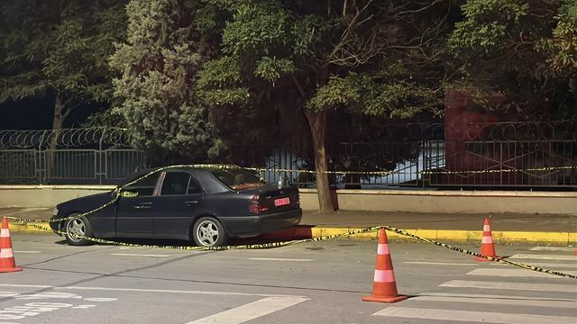 Kocaeli'de silahlı saldırıya uğrayan 2 kişi yaralandı