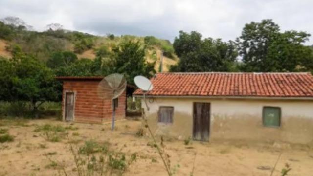 Her satırı korkunç! Karısını ve 7 çocuğunu 20 yıl boyunca esir tuttu... Her gün tecavüz etti, doğan bebekleri de öldürüp bahçeye gömdü 