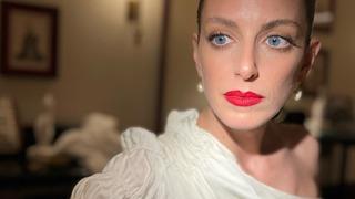 Galaya siyahlar içinde geldi! Bige Önal cesur tarzıyla tam not aldı