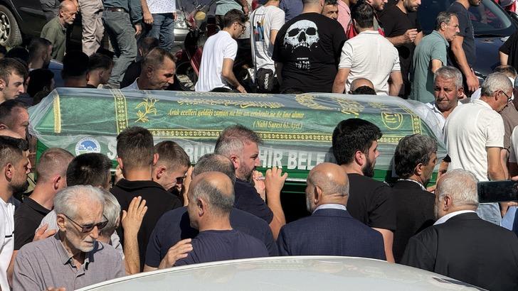 Makarna fabrikasındaki patlama hayallerinin önüne geçti... 1 ay sonra gelinlik giyecekti, kefen giydi G2