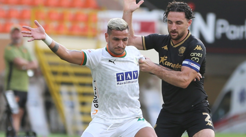 Hull City 2 golle kazandı! Corendon Alanyaspor hazırlık maçında mağlup oldu