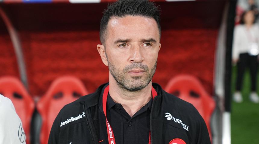 Gökhan Gönül, milli takım kariyerine fırtına gibi başladı!