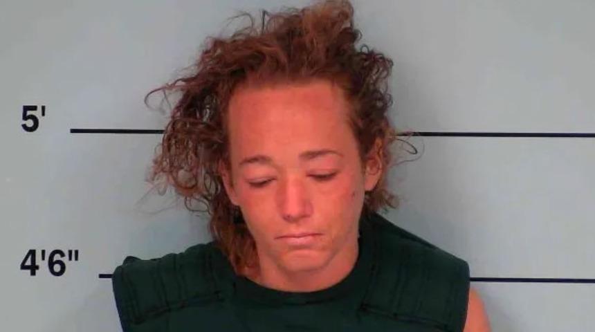 Kız arkadaşı ve sevgilisinin annesinin kendisine büyü yaptığını söyledi! "Tencerede insan pişirdi"