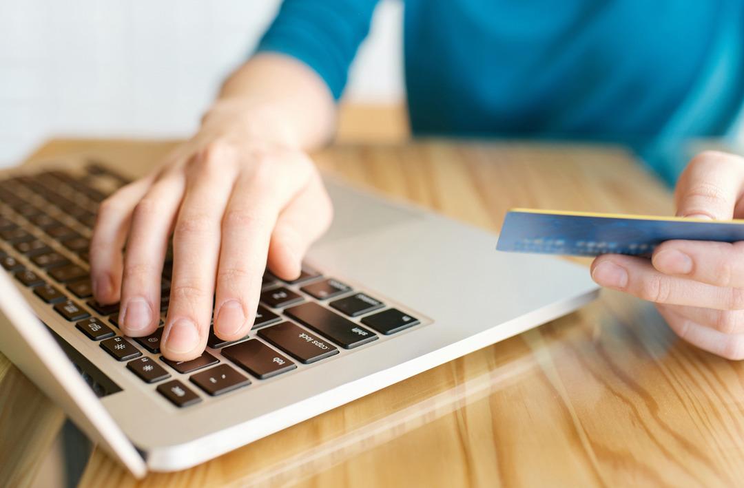 Bankalarda '99 bin TL' yoğunluğu! Kredi kartı teklifi  sonrası herkes aynı şeyi sorguluyor: Kredi kartı limiti nasıl d&uuml;ş&uuml;r&uuml;l&uuml;r? 