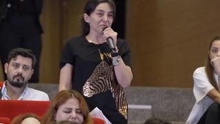 Mevzular Açık Mikrofon'a çıkan Cemile Yıldız'ın hikayesi ortaya çıktı! İntihar sürecini anlattım, dinleyen olmadı