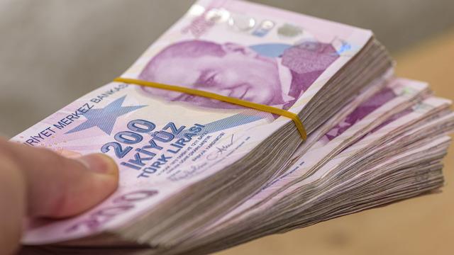 'Asgari ücretin 3'te 2'sine çalışırım diyenler var' MÜSİAD'dan tartışma yaratacak çıkış! 'Uyanıklığa dikkat edin, bir tezgah var orada' yorumu