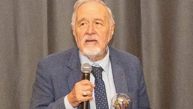 'Hepiniz zeytinlik alın ve zeytin yetiştirin' İlber Ortaylı'dan tavsiye 'Herkes değerinin bilincinde değil'