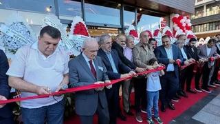 Rize'deki Burger King açılışı gündem olmuştu! Ömer Çelik duyurdu, disipline sevk edildiler