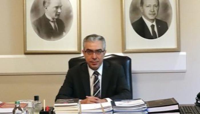 Cumhurbaşkanı Başdanışmanı Mehmet Uçum: "Ülkesi ve milletiyle bölünmez bütünlüğü hükmü hem semantik olarak hem de anayasal teori açısından çok doğru bir ifadedir"