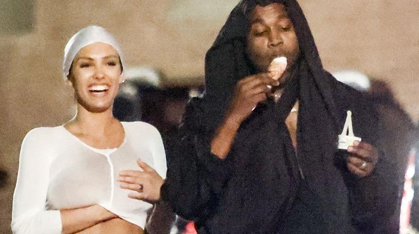 Kanye West hakkında mide bulandıran bir iddia daha: Eşi Bianca Censori izlerken annesiyle...