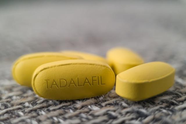 Tadalafil-vs-Cialis-Whats-the-Difference