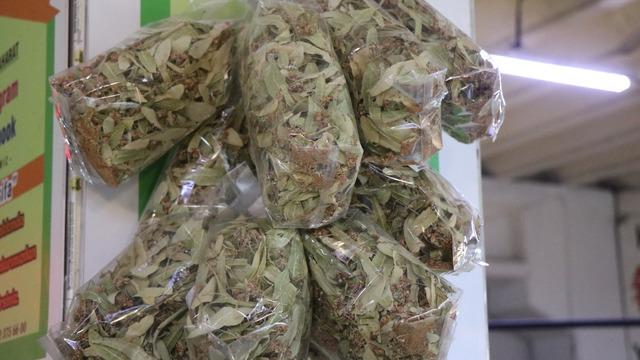 Havalar soğudu, vatandaş aktarların yolunu tuttu! En çok satılan ürünler bakın neymiş