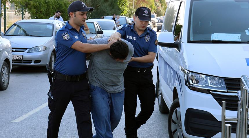 Hastanede skandal! 7 yaşındaki kız çocuğuna yetişkin film izletirken yakalandı... Ardından serbest bırakıldı