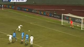 İzlanda-Türkiye maçında talihsiz penaltı! Dakikalar sonra Hakan Çalhanoğlu kendi kaderini kendisi düzeltti...