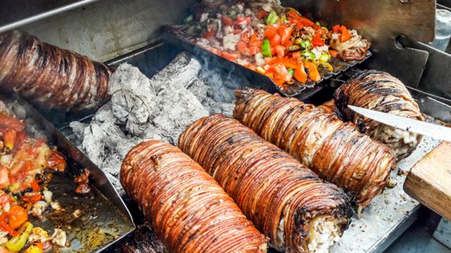 Kebapta tekila, kokoreçte viski çıkmıştı! Uyanık işletmelerin ete neden alkol koyduğu belli oldu