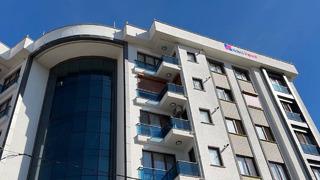 İstanbul'da korkunç olay! Down sendromlu genç kız, 40 günlük bebeği camdan aşağı attI