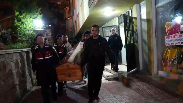 Kastamonu'da polis, beylik tabancası ile eşini vurdu! 112'yi arayıp öldürdüğünü söyledi