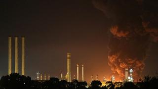 Petrol rafinerisinde yangın! 1 kişi öldü, 4 kişi yarakandı