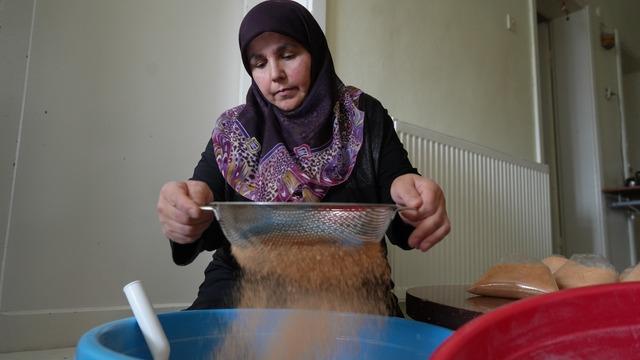 Hevesle başladı! Siparişlere yetişemiyor