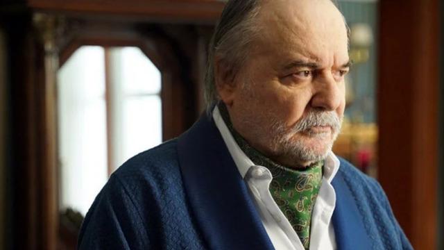 Ayrıldığı iddia edilmişti! Yalı Çapkını'nın Halis Korhan'ı Çetin Tekindor'la ilgili yeni gelişme! 