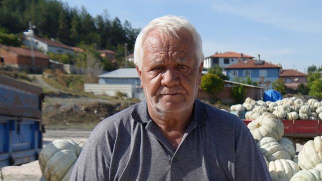 Deneme amaçlı yaptı... Şimdi 40 şehre satıyorlar! Daha tezgaha gelmeden bitiyor! Herkesi o ikna etti, hepsi kazanıyor