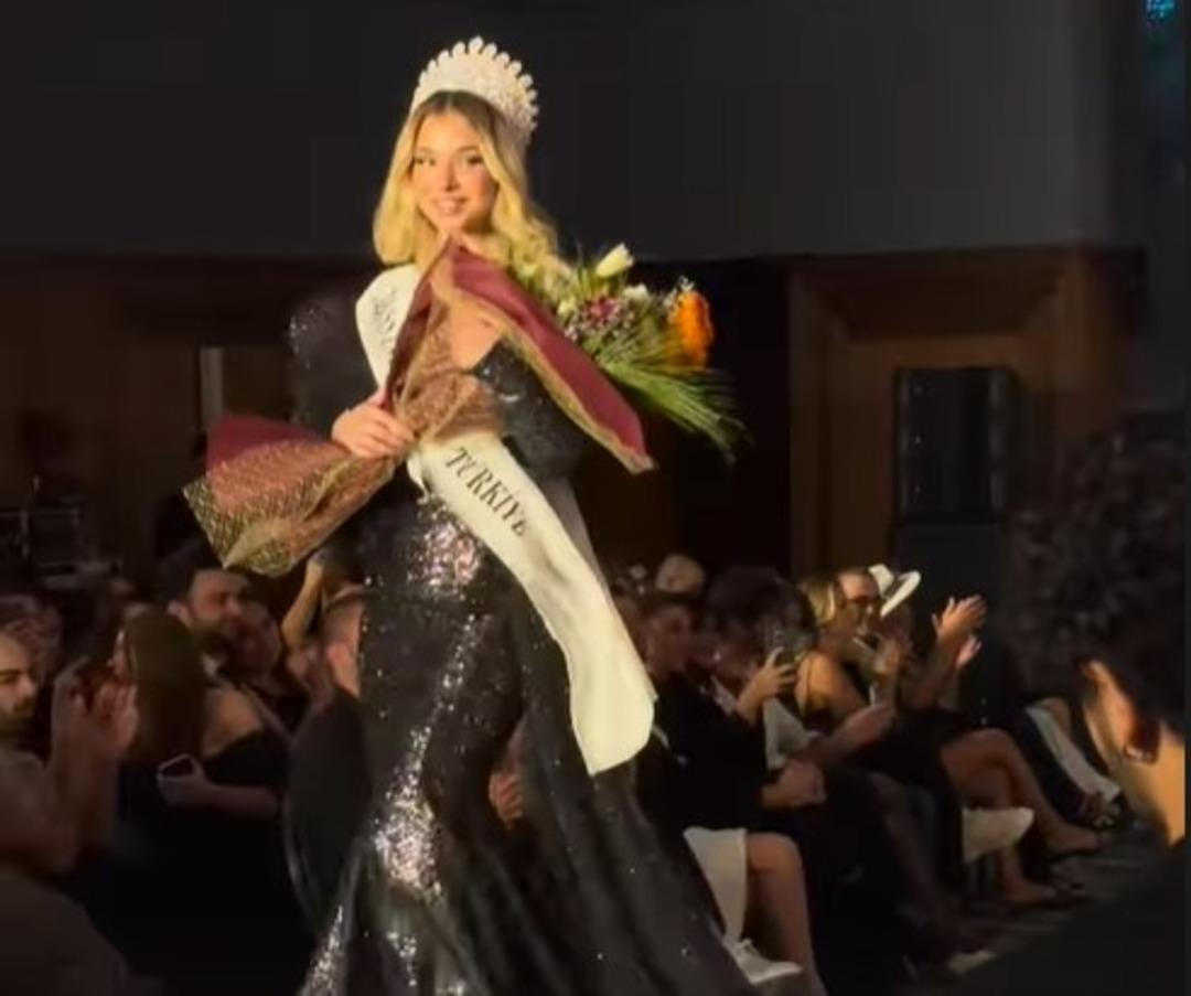'Miss Universe T&uuml;rkiye' kazananı Ayliz Duman oldu! İşte T&uuml;rkiye'nin kainat g&uuml;zeli...