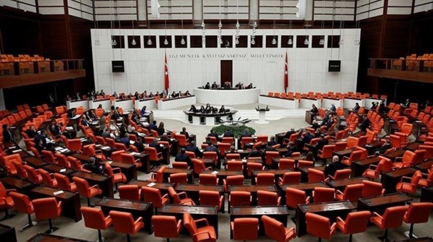 3 KHK daha Meclis'te kabul edildi