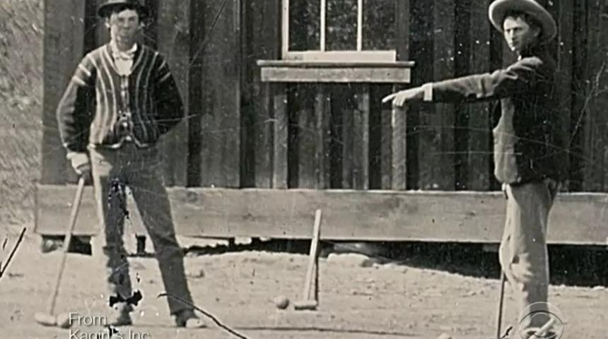 2 dolara eski bir fotoğraf satın aldı! Fotoğraftaki kişi meğerse çok ünlüymüş... Değeri 5 milyon dolar (170 milyon TL) 