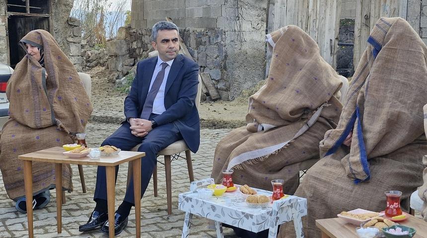 Erzurum Valiliği'nin paylaşımını görenler şaşkına dönmüştü! İşin aslı bambaşka çıktı
