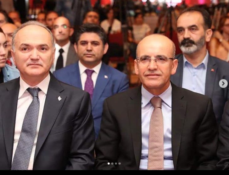 Murat Ülker, Nebati, Nail Olpak, Abdullah Gül, Numan Kurtulmuş... Yenidoğan bebekleri öldüren çetenin tehditçisi Mustafa Kemal Zengin'in paylaşımları çok konuşulacak G3