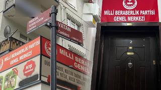 Parası olmayana eş cinsel ilişki teklifi iddiası! Milli Beraberlik Partisi Genel Merkezi'ne uyuşturucu baskını: Gözaltılar var