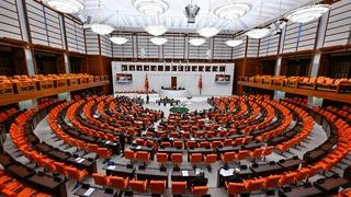 İYİ Parti'den TBMM'ye ilk 4 madde için kanun teklifi! Değişiklik talep edenlerin 5 yıldan 20 yıla kadar cezalandırılması istendi