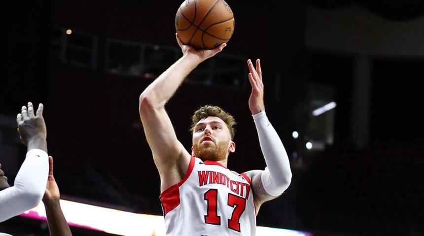 Chicago Bulls, milli basketbolcu Onuralp Bitim ile yollarını ayırdı!