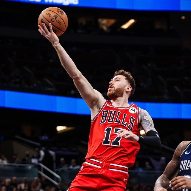 Chicago Bulls, milli basketbolcu Onuralp Bitim ile yollarını ayırdı! 640xauto