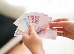 Özgür Erdursun enflasyon ve en düşük emekli aylığı beklentisini açıkladı! 'Emekli için beklenen karar! Böyle giderse...'