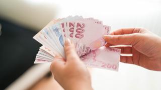 Özgür Erdursun enflasyon ve en düşük emekli aylığı beklentisini açıkladı! 'Emekli için beklenen karar! Böyle giderse...'