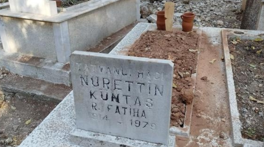 İzmir'de akıllara durgunluk veren olay! 45 yıllık mezarı açınca hayatlarının şokunu yaşadılar! 