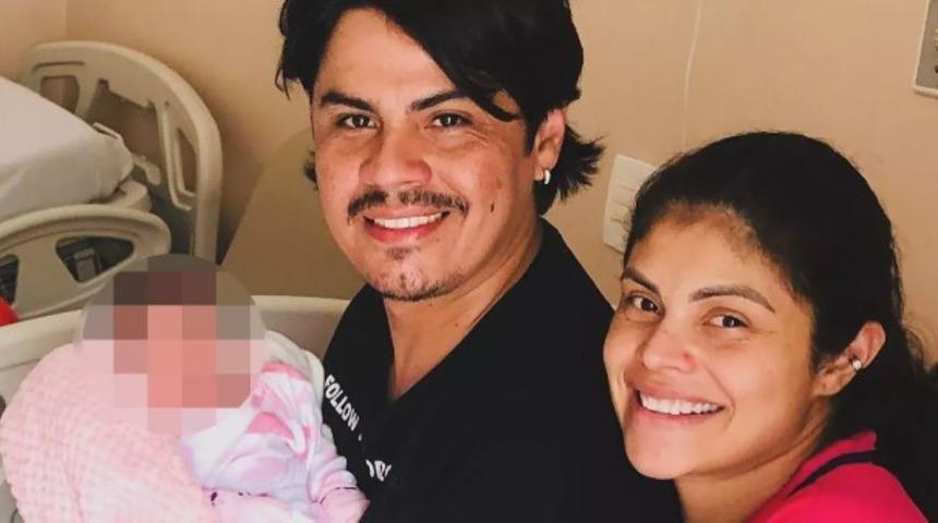 Karısını hastaneye yetiştiremedi! Arabasını otoyolun kenarına çekti... Kendisi doğum yaptırdı: "Hiç de kolay olmadığını itiraf ediyorum"