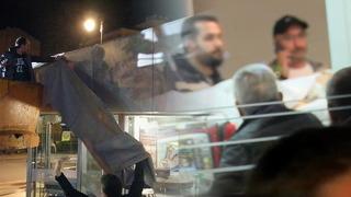 Yenidoğan skandalında ruhsatları iptal edilmişti! Görüntüler geldi: Hastanelerin tabelaları indi, hastalar sevk edildi