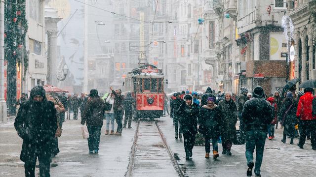Birçok ile kar yağmıştı... İstanbul'da durum ne olacak? Soğuk havanın ülke üzerindeki seyri harita harita işlendi