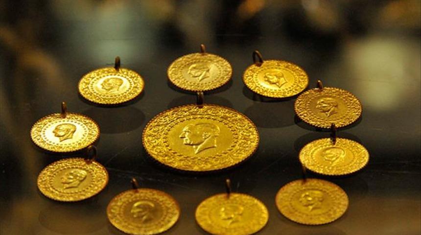 Altın fiyatlarında Fed belirsizliği devam ediyor: Yatırımcılar dikkatle izliyor