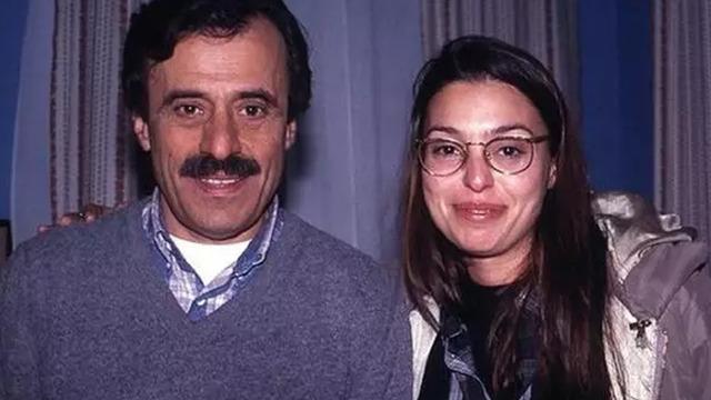 81 yaşındaki Şevket Altuğ son haliyle dikkat çekti! Süper Baba'nın Fiko'suna yorum yağdı