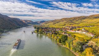 Tuna Nehri nerede, nasıl gidilir? Nereden başlar, nereye dökülür? Tuna Nehri Türkiye'den geçiyor mu?