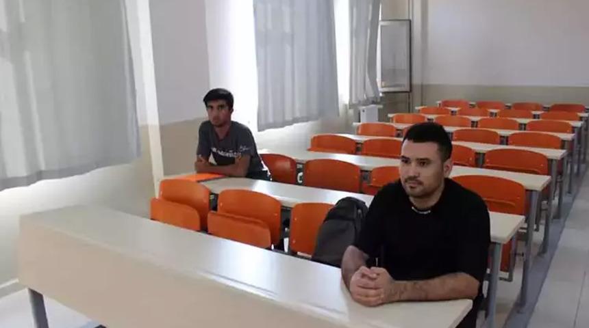 Özel ders gibi üniversite! Bu bölümde sadece 2 öğrenci var 'Atama konusunda zorluk yaşamayız'